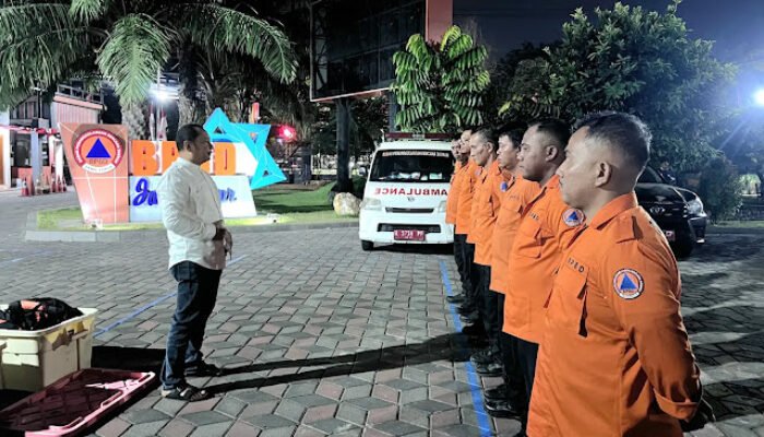 Pemprov Jatim Kirim Tim Reaksi Cepat ke NTT Bantu Penanganan Gempa M7,7