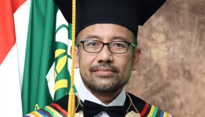 Ribuan Mahasiswa Duduki Rektorat UINSA, Tolak Prof Muzakki Kembali Jadi Rektor dan Bawa 8 Tuntutan