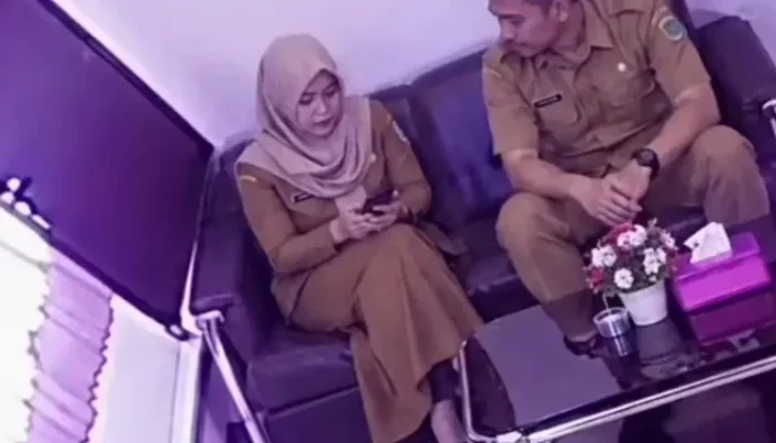 Sering Kepergok tapi Nggak Ngaku, Video Mesum Kepsek dan Guru SD Ada 2, Yang Satu Lebih Hot!